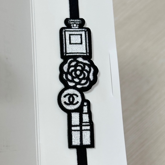 Chanel Bookmark - Picture 4 of 4